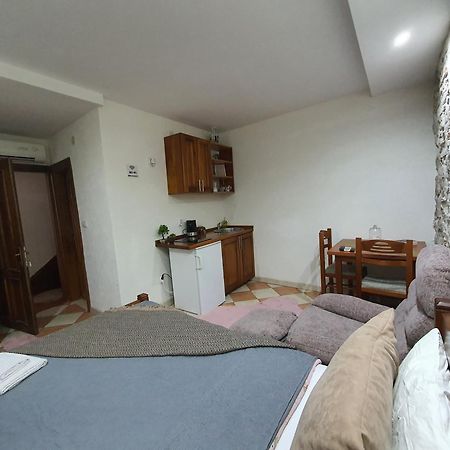 קוטור Little Bay Apartments מראה חיצוני תמונה