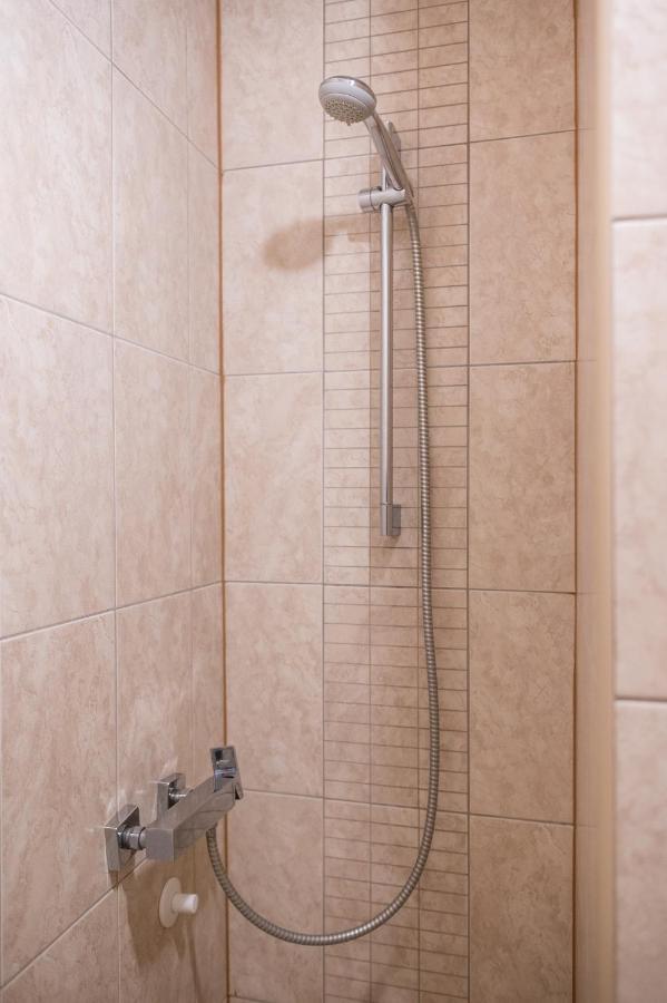 קוטור Little Bay Apartments מראה חיצוני תמונה