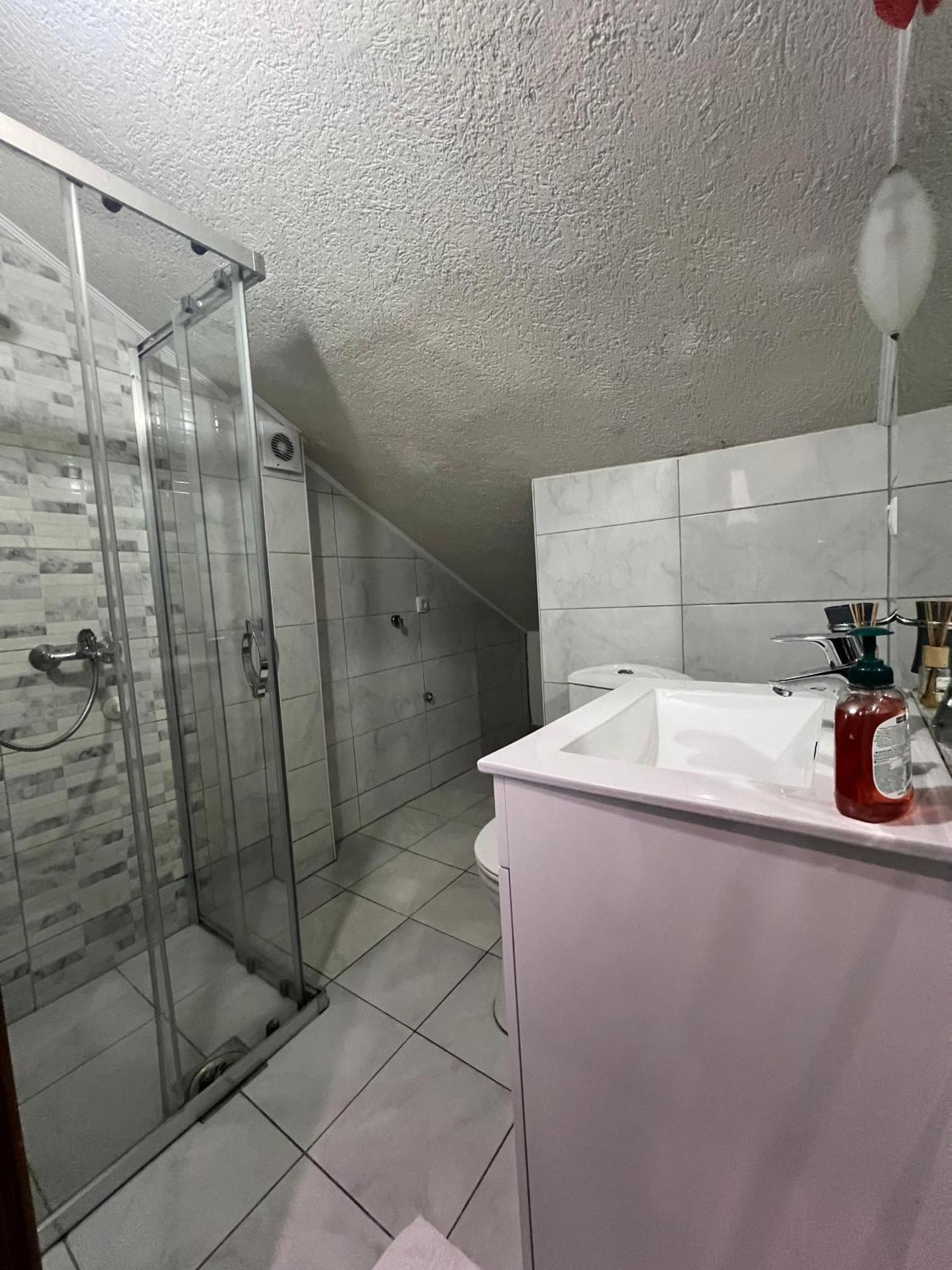 קוטור Little Bay Apartments חדר תמונה